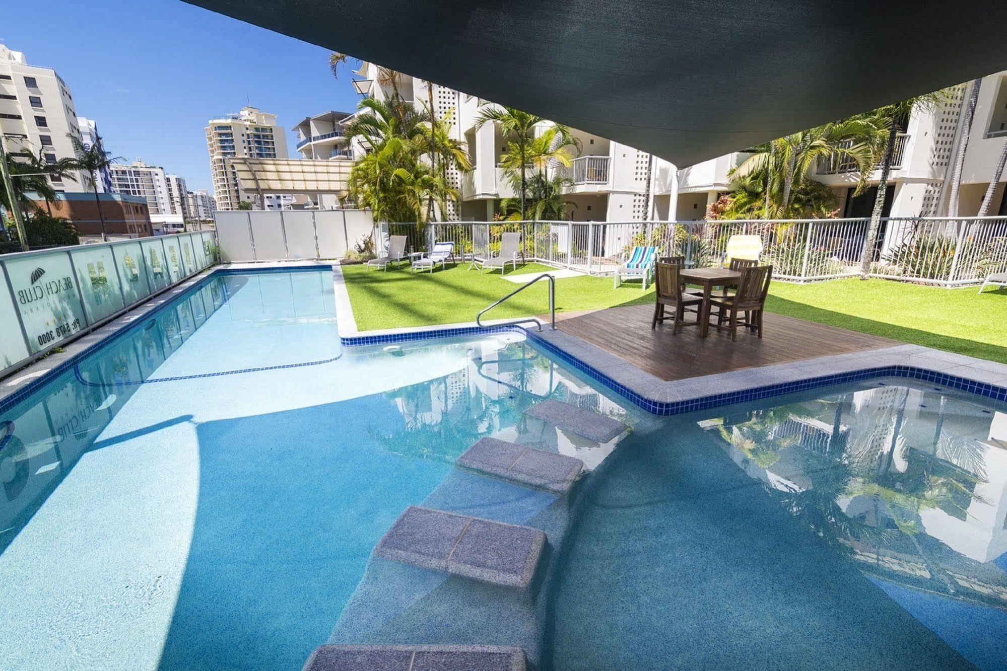 Beach Club Resort Mooloolaba Bagian luar foto